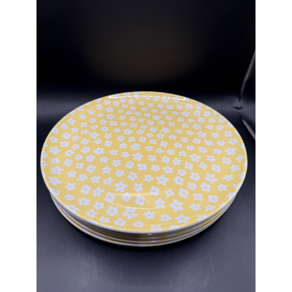 SPRITZ Melamine Daisy Dinner Plates‎ Set of 6 Yellow White BPA Free 10 In